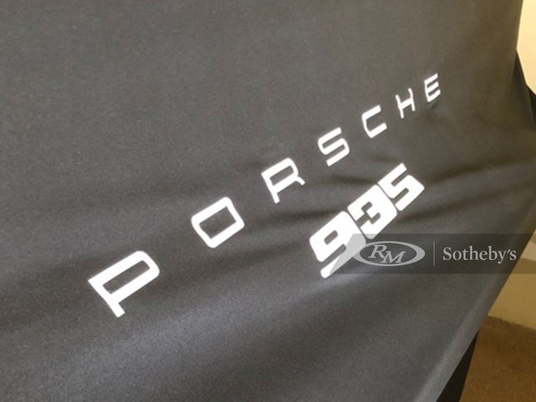 Porsche 935