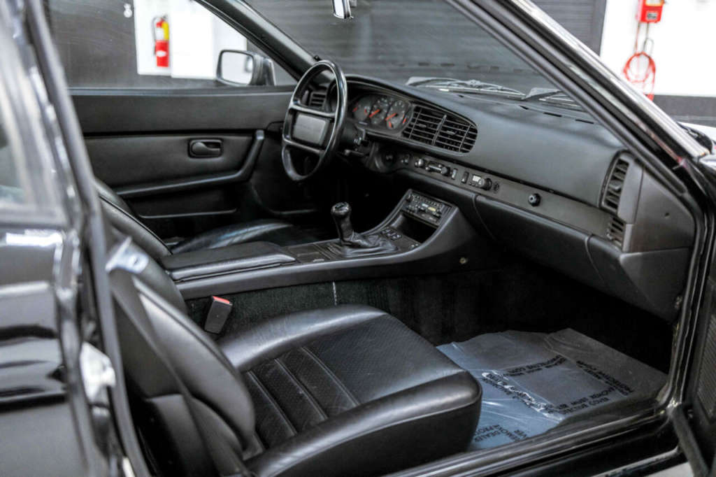 Porsche 944 Turbo Coupé 1986 - elferspot.com - Marketplace for Porsche ...