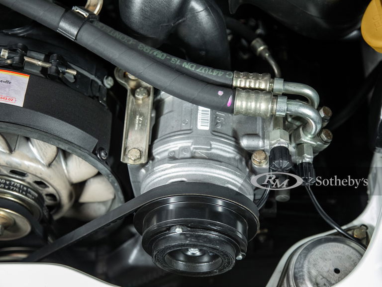 Porsche 964 Carrera 2 Speedster