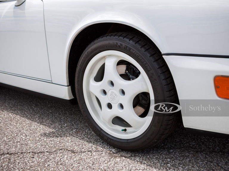 Porsche 964 Carrera 2 Speedster