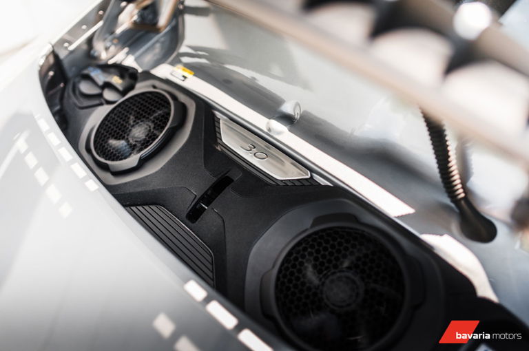 Porsche 992 Carrera 4