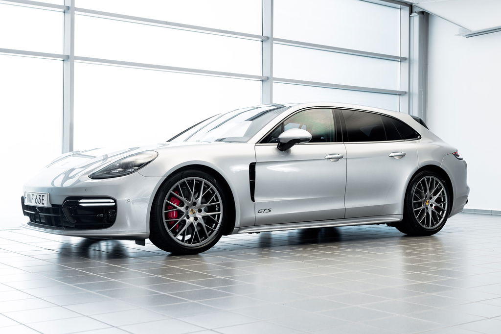 Porsche Panamera GTS