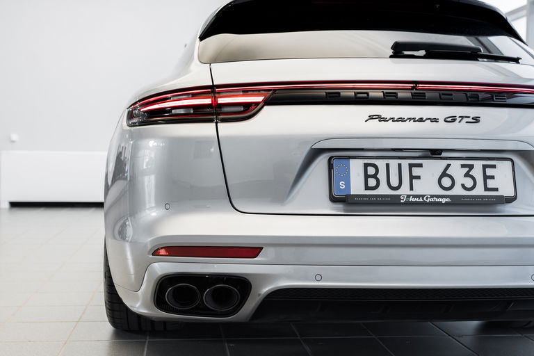 Porsche Panamera GTS