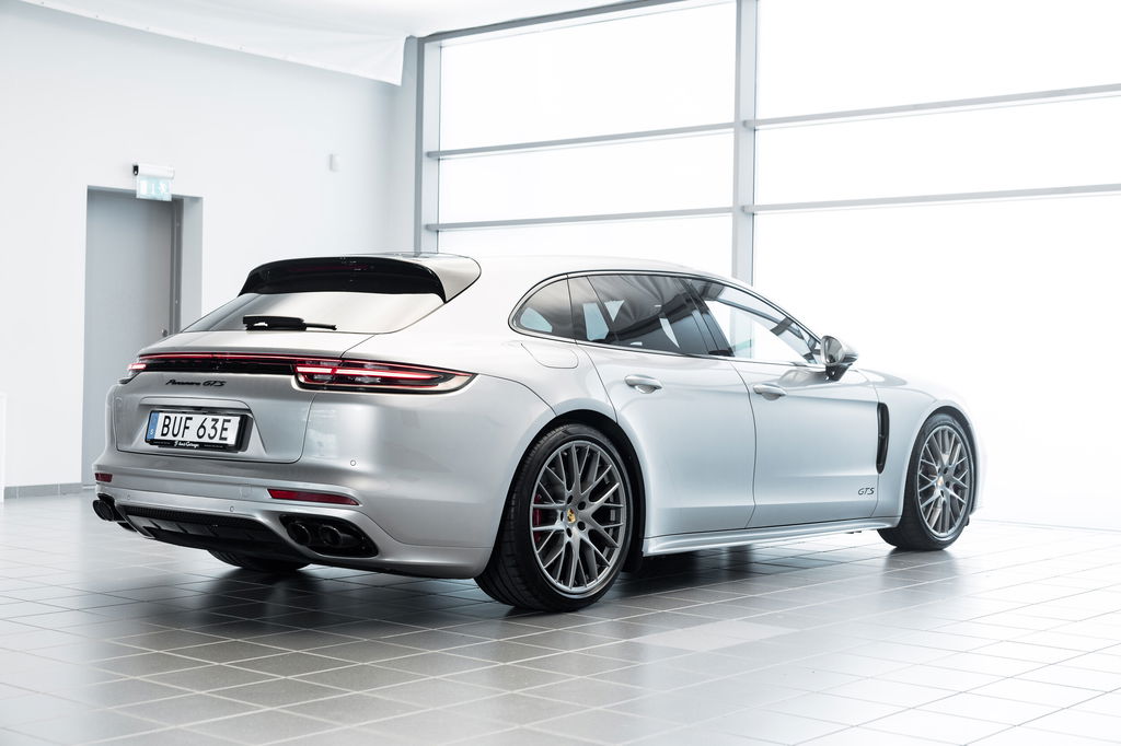 Porsche Panamera GTS