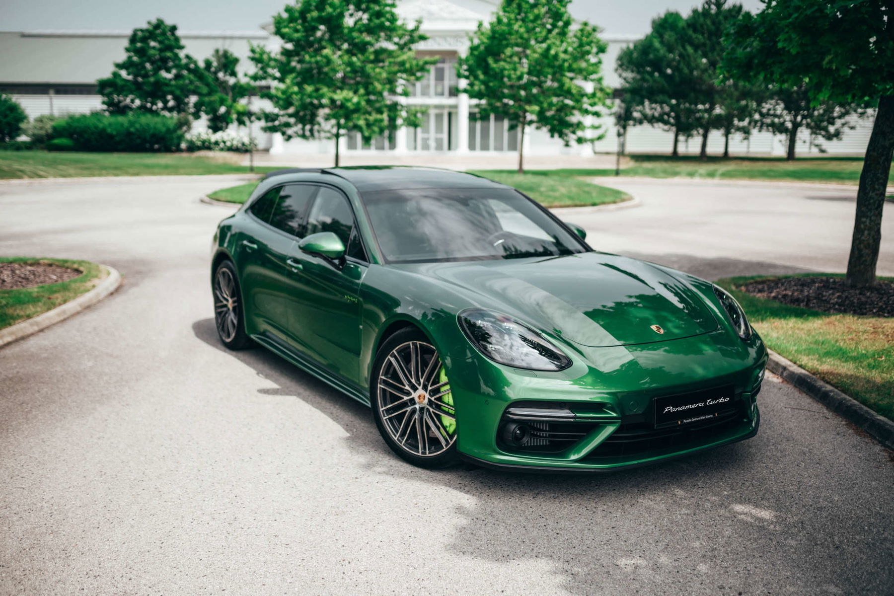 Porsche panamera 2023 new