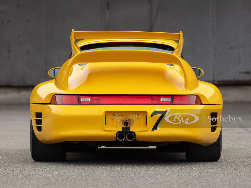 Porsche RUF CTR2