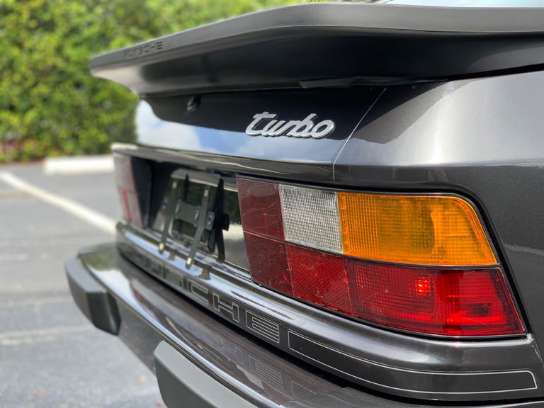 Porsche 944 Turbo Coupé