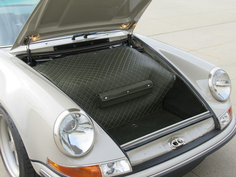 Porsche 911 Reimagined by Singer