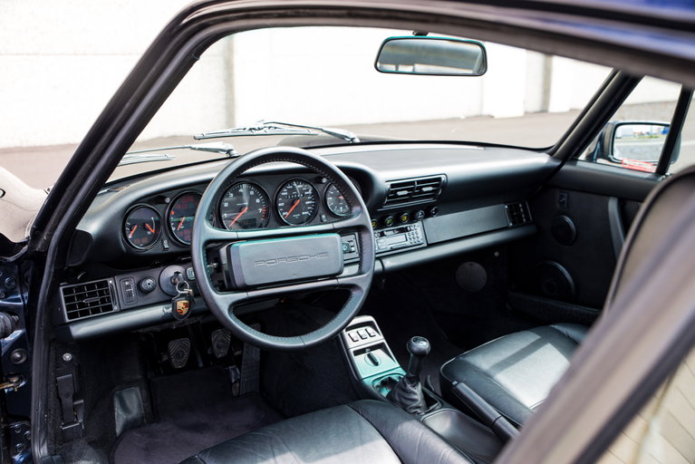 Porsche 964 Carrera 2