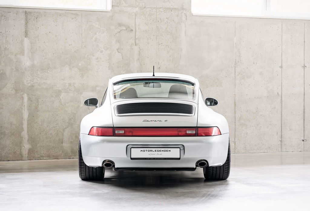 Porsche 993 Carrera 4
