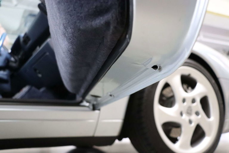 Porsche 993 Carrera 4