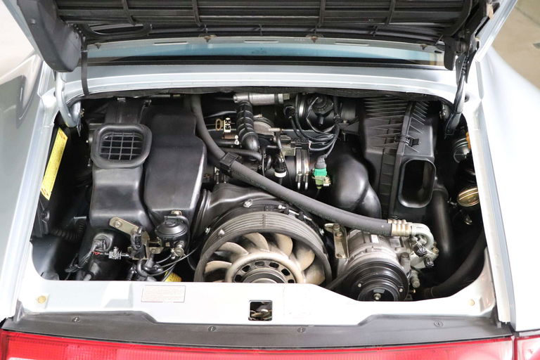 Porsche 993 Carrera 4