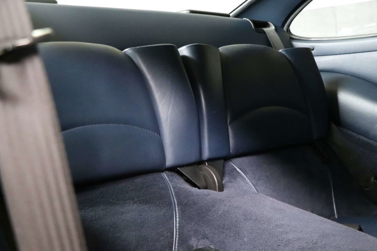 Porsche 993 Carrera 4