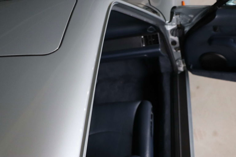 Porsche 993 Carrera 4