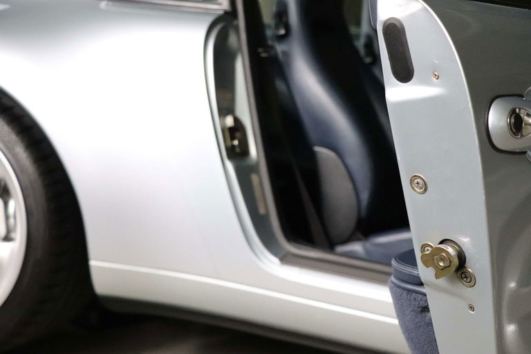 Porsche 993 Carrera 4