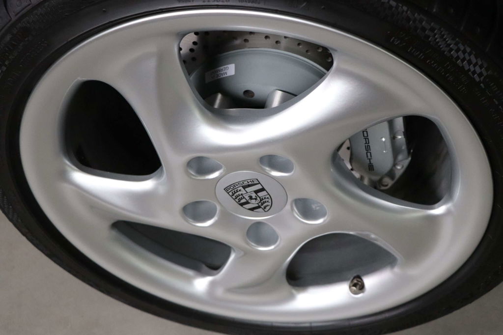 Porsche 993 Carrera 4