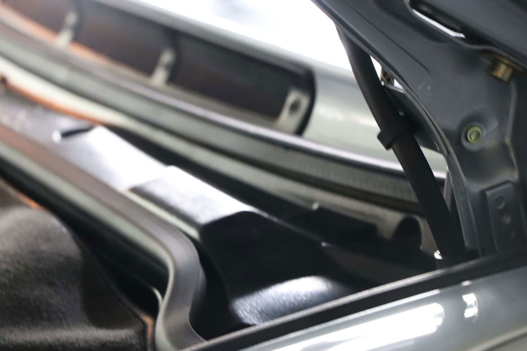 Porsche 993 Carrera 4