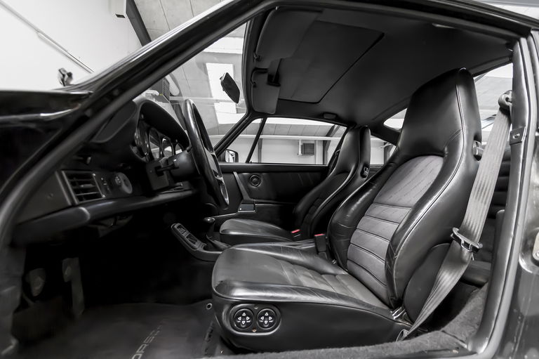 Porsche 964 Carrera 4