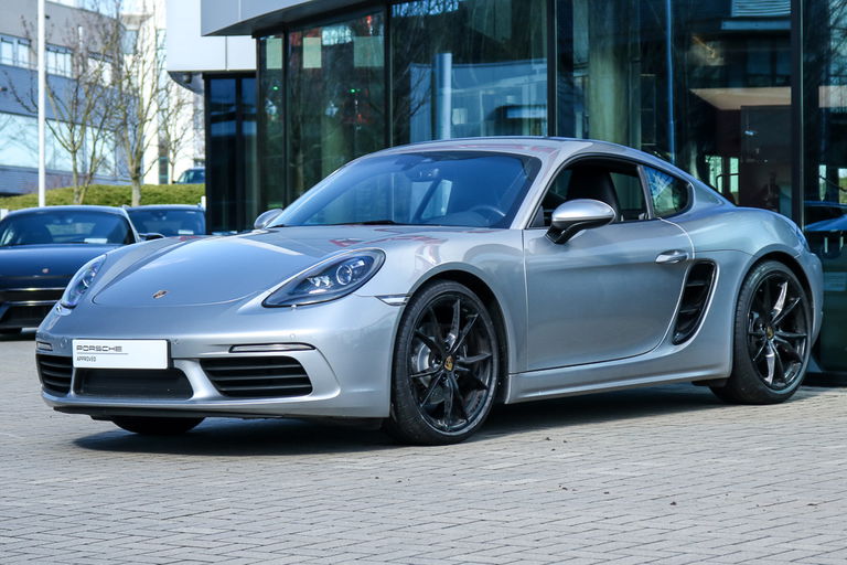 Porsche 718 Cayman