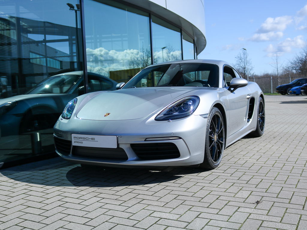 Porsche 718 Cayman