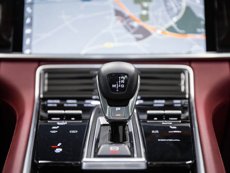 Porsche Panamera 4 E-Hybrid