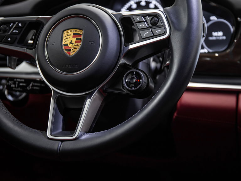 Porsche Panamera 4 E-Hybrid