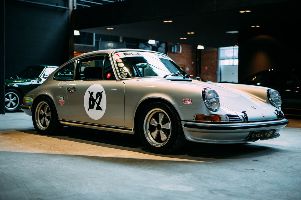 Porsche 911 T