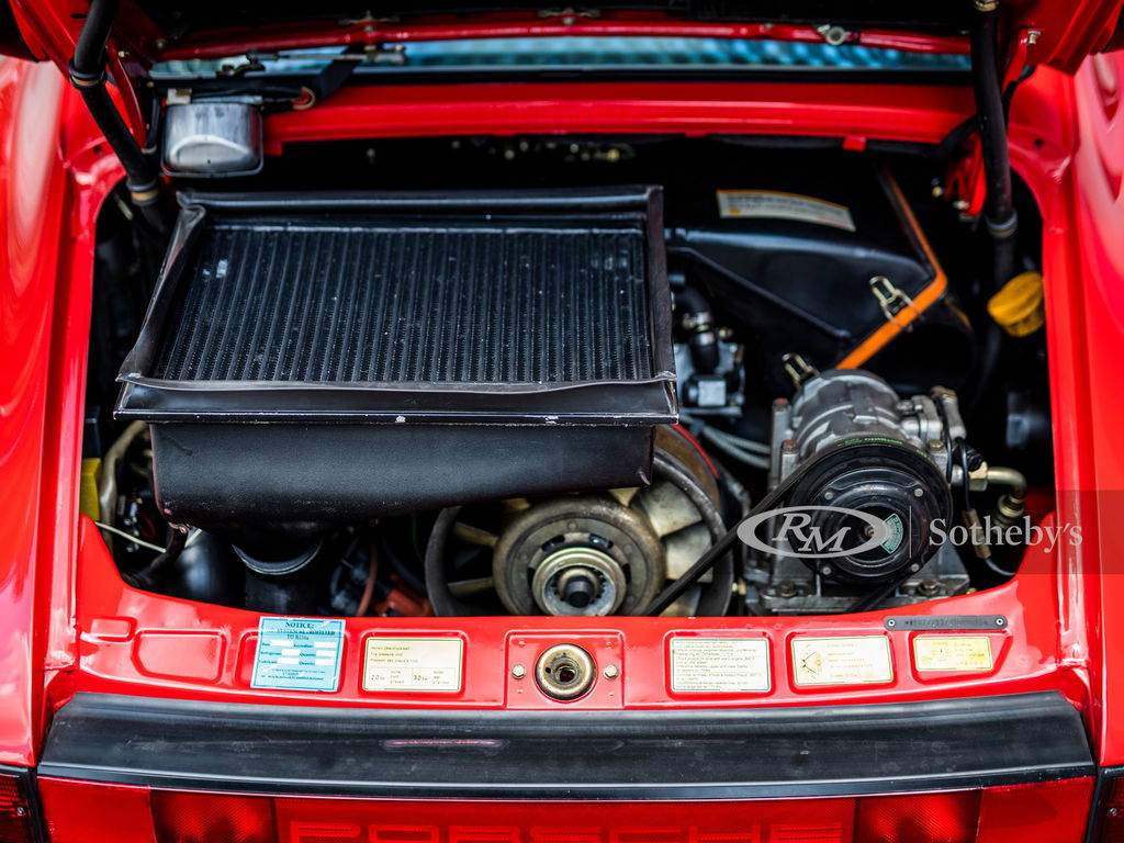 Porsche 911 Turbo 3.3