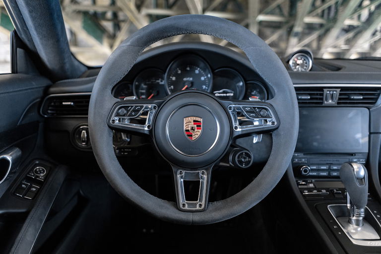 Porsche 991.2 Carrera GTS