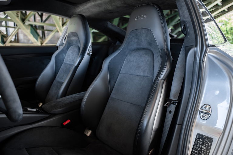 Porsche 991.2 Carrera GTS