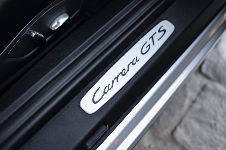 Porsche 991.2 Carrera GTS