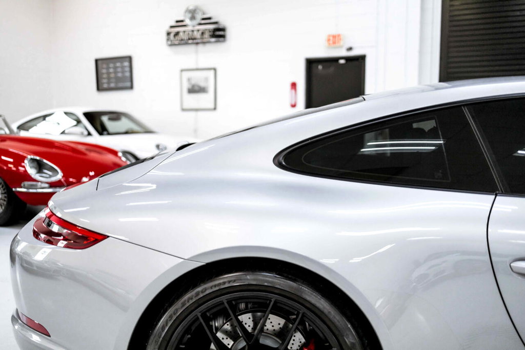 Porsche 991.2 Carrera GTS