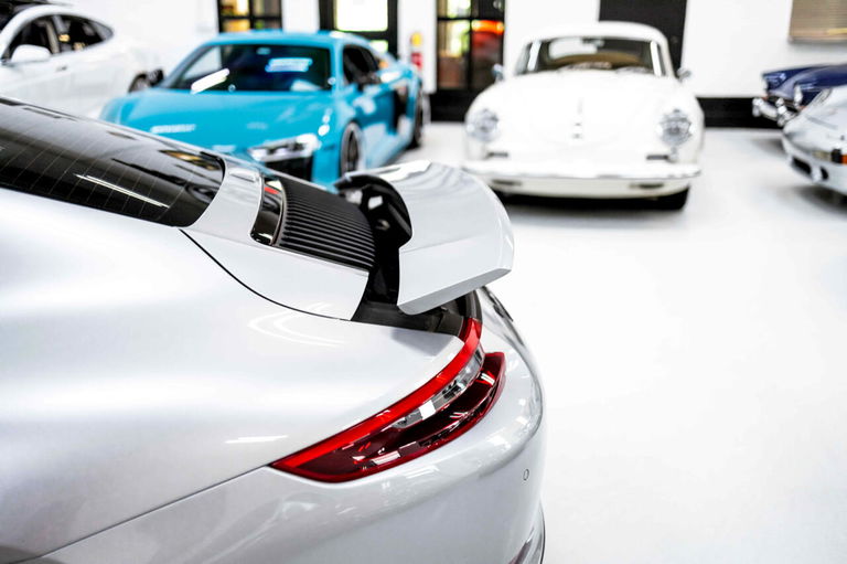 Porsche 991.2 Carrera GTS