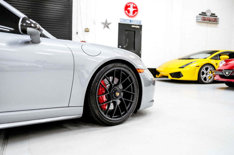 Porsche 991.2 Carrera GTS