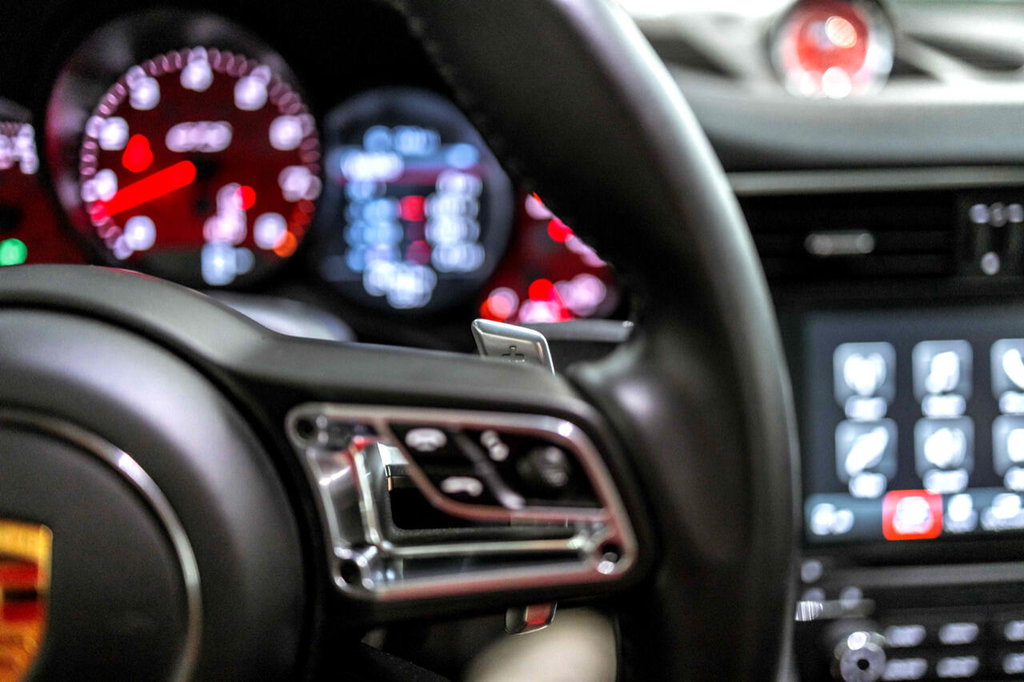 Porsche 991.2 Carrera GTS