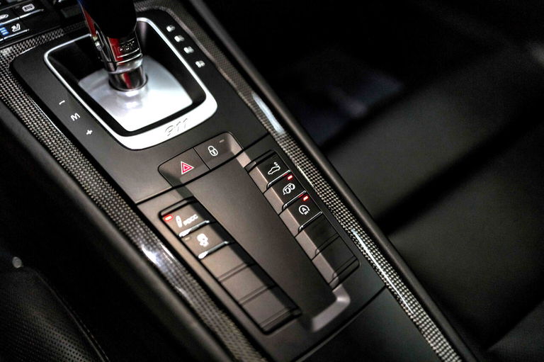 Porsche 991.2 Carrera GTS