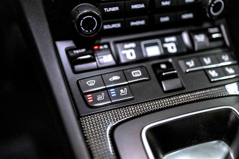 Porsche 991.2 Carrera GTS