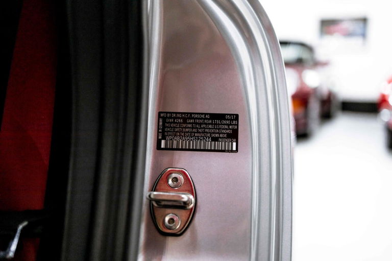 Porsche 991.2 Carrera GTS