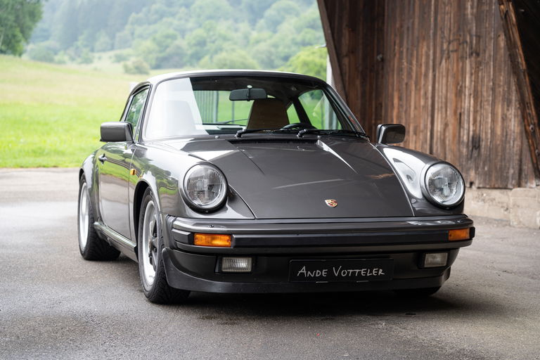 Porsche 911 Carrera 3.2