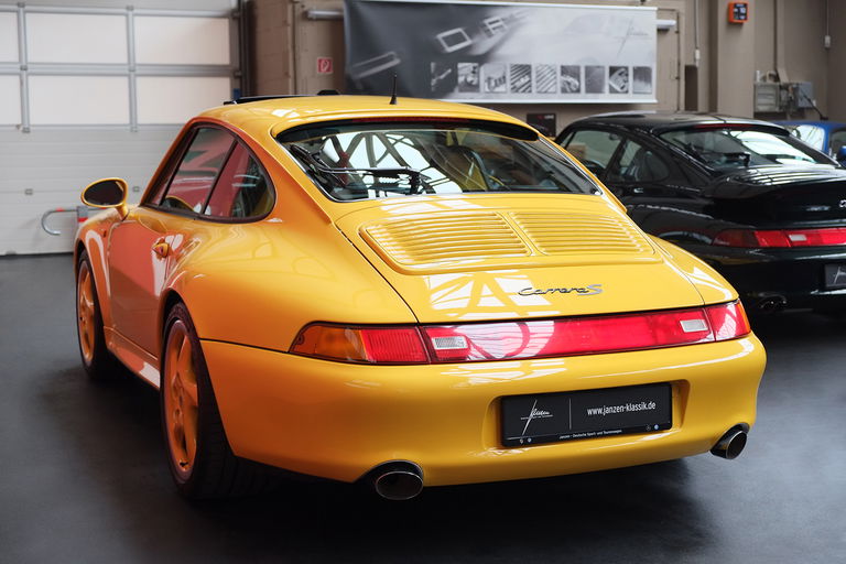 Porsche 993 Carrera S