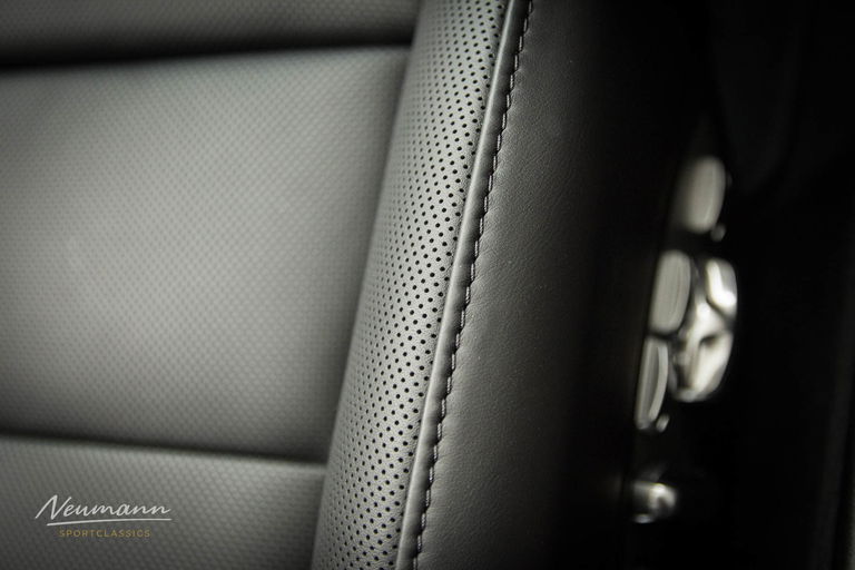 Porsche 991 Carrera 4 GTS