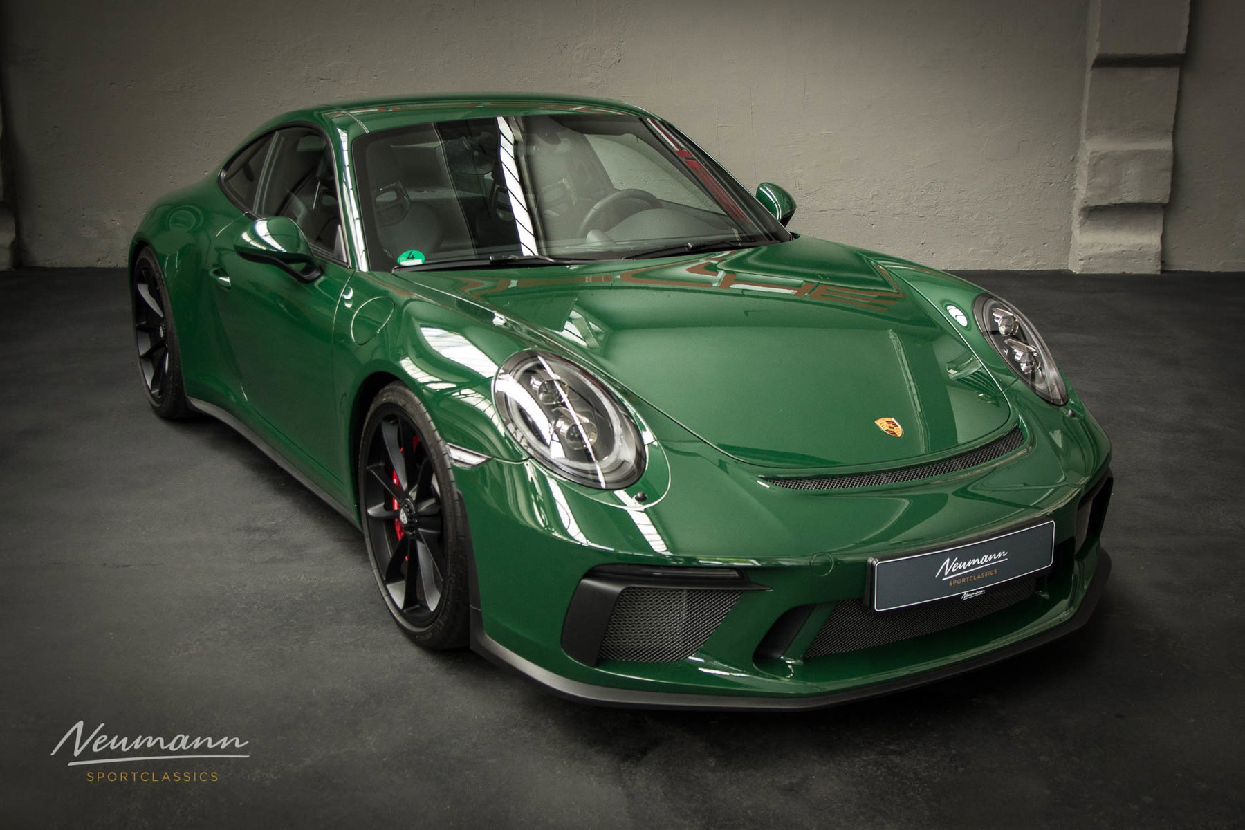 Porsche 991 GT3 Touring 2018 - elferspot.com - Marketplace for