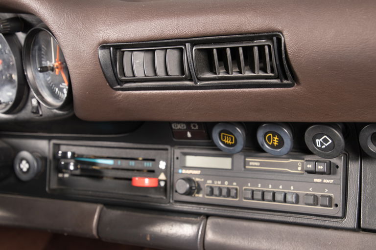 Porsche 911 Turbo 3.3