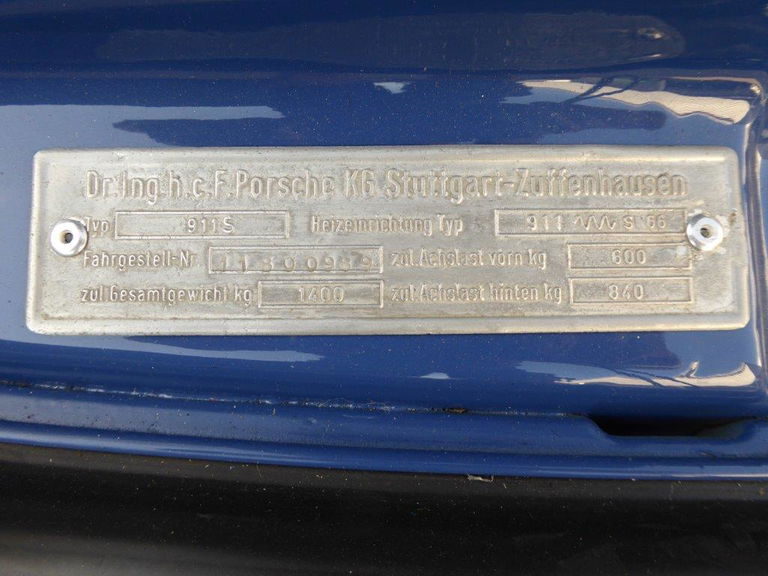 Porsche 911 S (F-Modell)