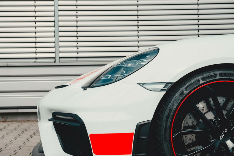 Porsche 718 Cayman GT4 Sports Cup Edition