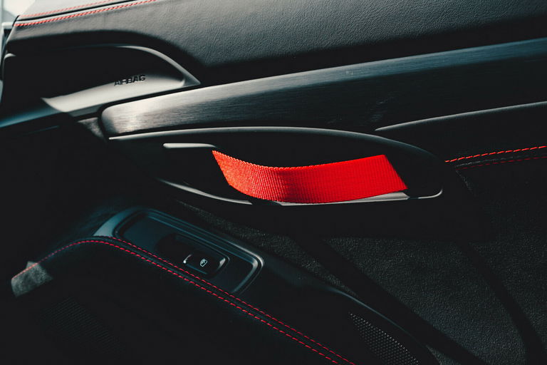 Porsche 718 Cayman GT4 Sports Cup Edition