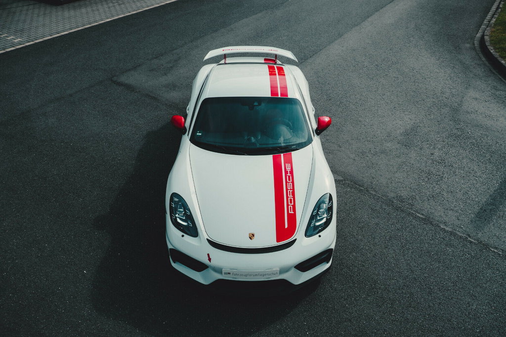 Porsche 718 Cayman GT4 Sports Cup Edition