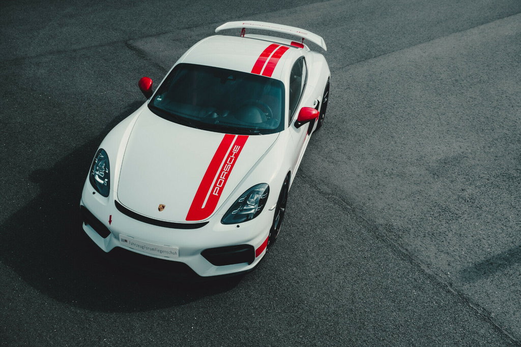 Porsche 718 Cayman GT4 Sports Cup Edition