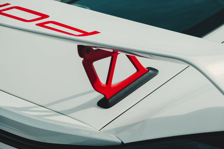 Porsche 718 Cayman GT4 Sports Cup Edition