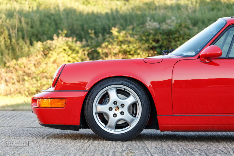 Porsche 964 Carrera 2